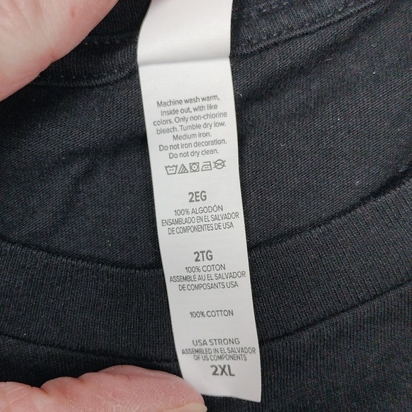 Party with Santa men's t shirt size 2XL - Picture 4 of 7